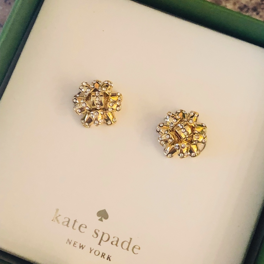 NWT+Gift Box KATE SPADE Gold "Bourgeois Bow" Studs - Picture 4 of 8